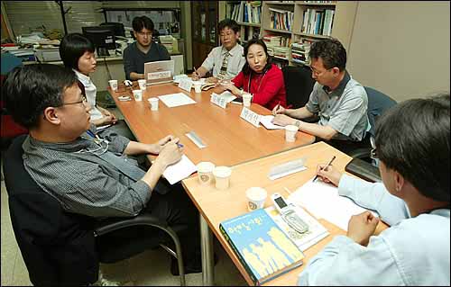 5월 19일 오마이뉴스 사무실에서 열린 '2005 한국 교육을 말한다' 솔직토크. 